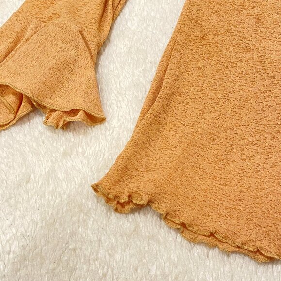 Vintage Eyeshadow Yellow Long Sleeve Ruffle Blouse - Picture 11 of 14